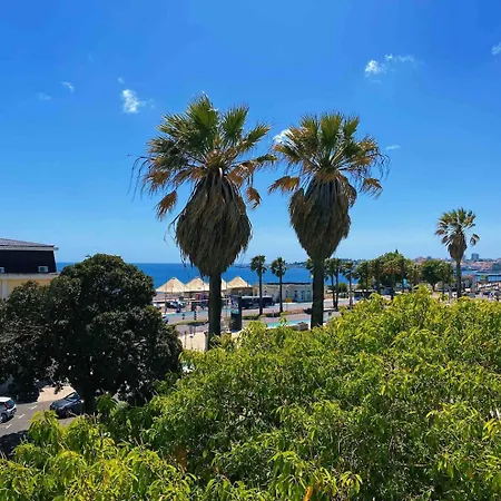 Sea View W Balcony 2 Mins Walk To & Casino